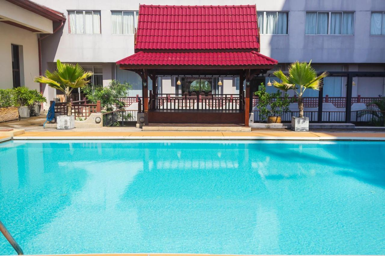 Songphanburi Hotel Супханбури Экстерьер фото